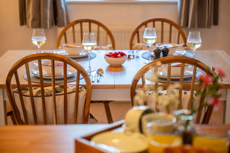 Alberni-dining-room-1