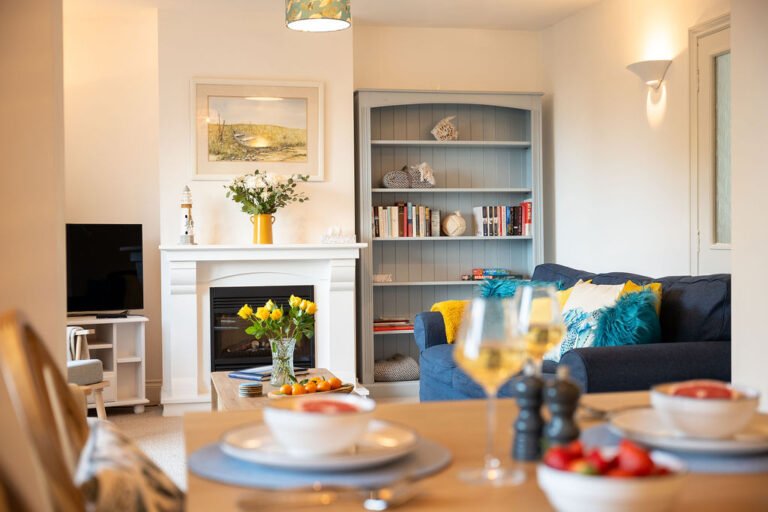 Alberni1-living-space