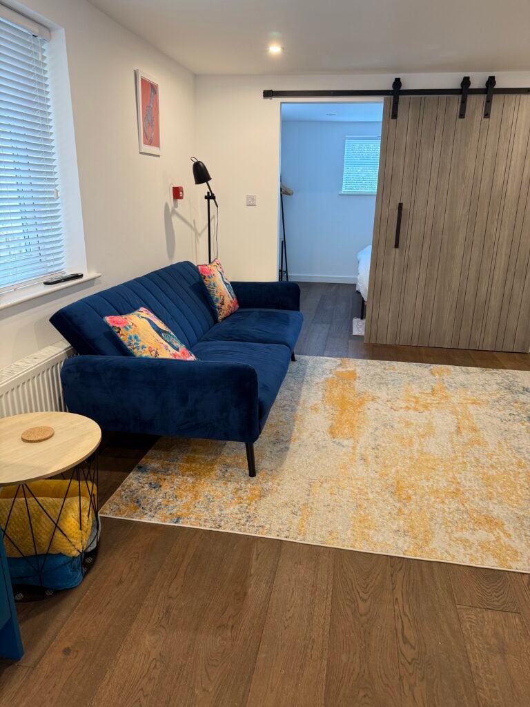 Hideway-Lounge-3