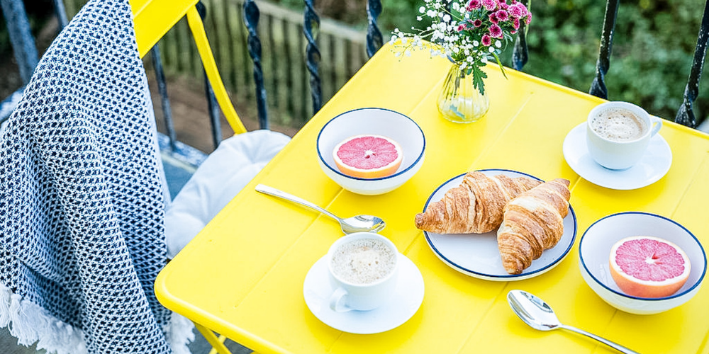 Self-Managing vs Using a Holiday Letting Agency | Quay Holiday Lettings