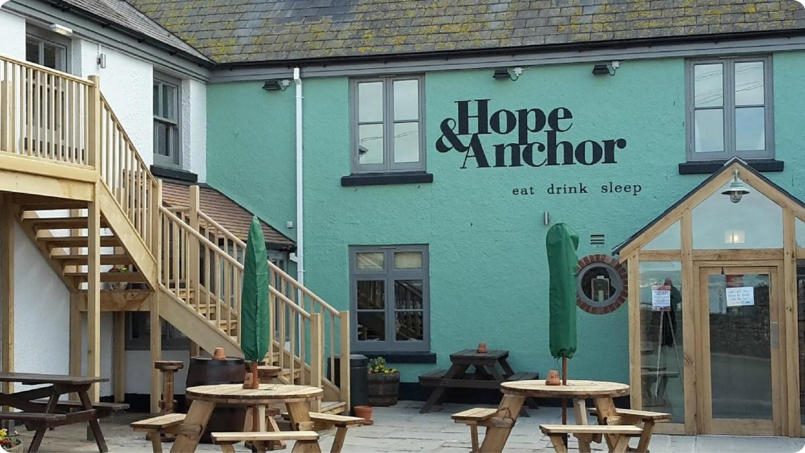 Hope and Anchor pub terrace in Hope Cove